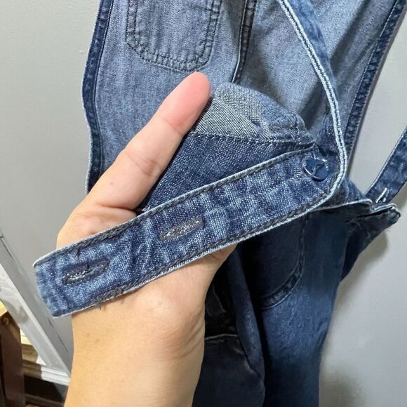 Gap Womens Denim Overalls 6 Medium Wash Bib Denim Blue Side Zip Straight Leg - Picture 7 of 11